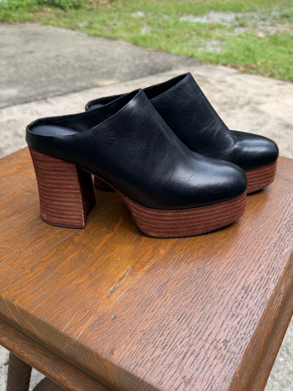 Kork-Ease Black Leather Veronica Platform Mule 7M